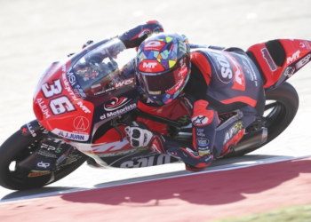 Moto3, Barcelona: Vitória tirada a ferros de Piqueras