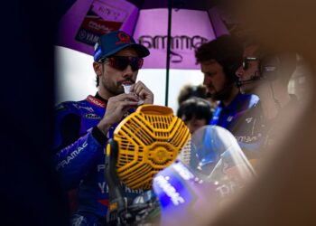 MotoGP: Opinião, Miguel Oliveira beneficia ao ser piloto de testes da Aprilia; BMW terá alguma vantagem?