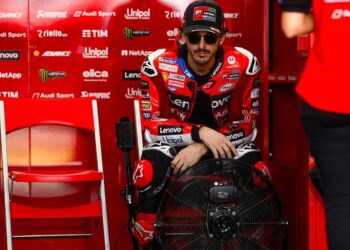 MotoGP: Davide Tardozzi sem explicação para fim de semana desastroso de Bagnaia