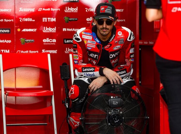 MotoGP: Davide Tardozzi sem explicação para fim de semana desastroso de Bagnaia