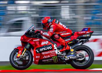 A Ducati conquista o título por equipas