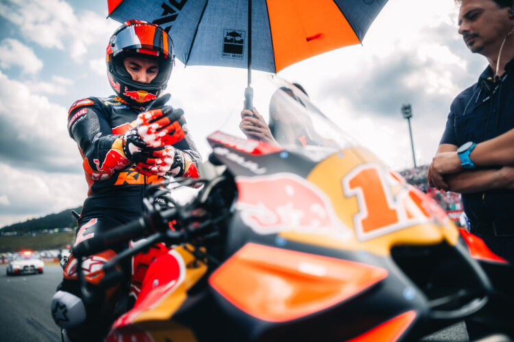 MotoGP: Maverick Viñales vai falhar GP da Austrália e da Malásia