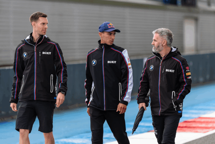 WSBK: Toprak Razgatlioglu aposta no “hat-trick” no Estoril