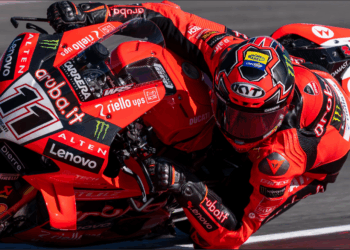 WSBK: Nicolò Bulega responde e termina dia na liderança no Estoril