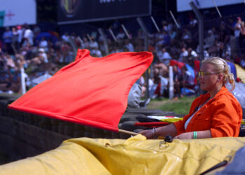 Moto3 – Corrida atrasada após incidente