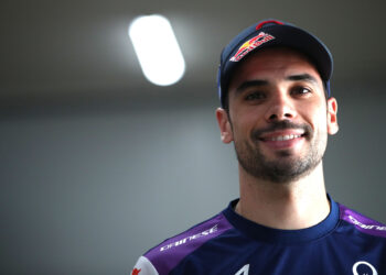 MotoGP: Miguel Oliveira “espera” por decisão da BMW para ser piloto de testes da Aprilia