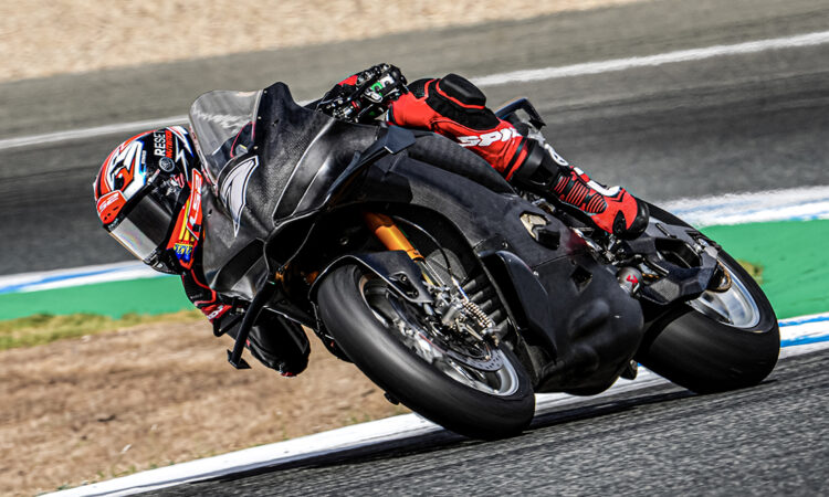 SBK, Teste Jerez – Bulega e Lecuona testam Panigale “totalmente nova”