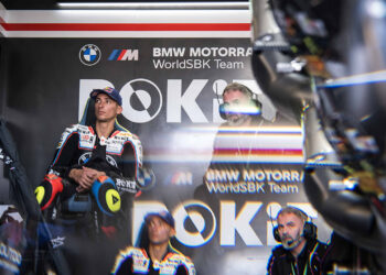 Toprak na MotoGP sem Phil Marron