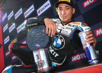 SBK, Jerez – Bulega vence com Razgatlıoğlu fora