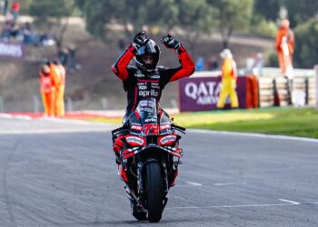 MotoGP: Marco Bezzecchi vence de forma dominadora o GP de Portugal