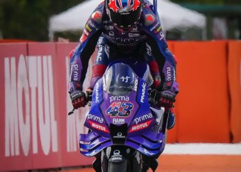 MotoGP: Jack Miller surpreende e lidera FP1 em Valência
