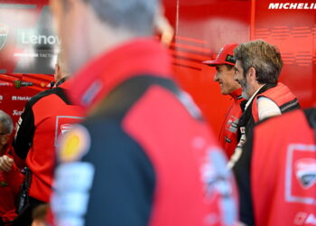 MotoGP: Marc Márquez teve ‘ultimato’ de médico para testar em Valência