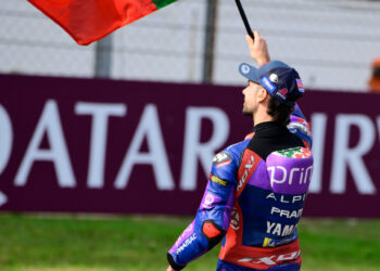MotoGP: Entre lágrimas e aplausos, Miguel Oliveira despede-se do público português