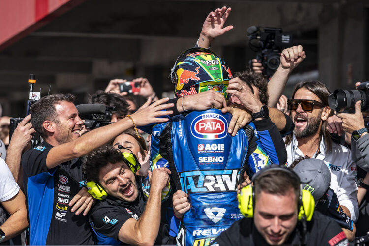 Moto2 – Moreira, primeiro brasileiro campeão