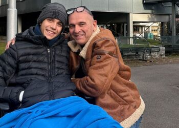 MotoGP: Moto3, Noah Dettwiler renascido já sorri junto ao seu pai