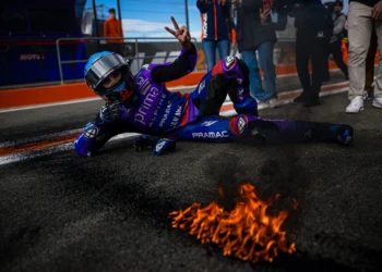 MotoGP: Gino Borsoi ‘ótima corrida de Oliveira;pilotar por muito tempo no ritmo dos líderes’