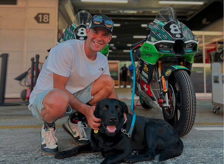 EWC – Pedro Nuno procura equipa