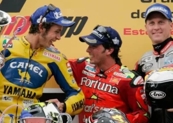 MotoGP: Recordar, a vitória de Elias vs Valentino Rossi no Estoril
