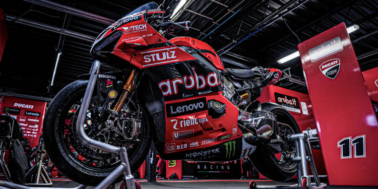 SBK – Ducati Panigale em detalhe