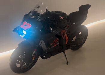 MotoGP – Viñales recebe KTM990 pelo Natal