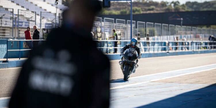 WSBK: O impacto Oliveira; os testes que mudaram tudo na BMW