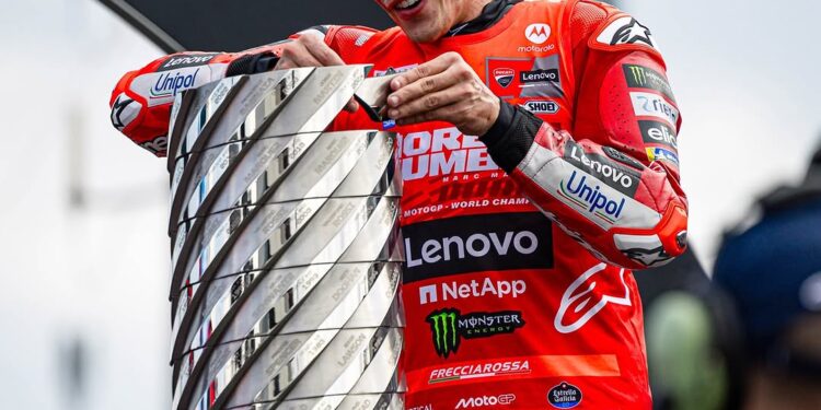 MotoGP: Os recordes que Marc Márquez pode bater de Rossi em 2026