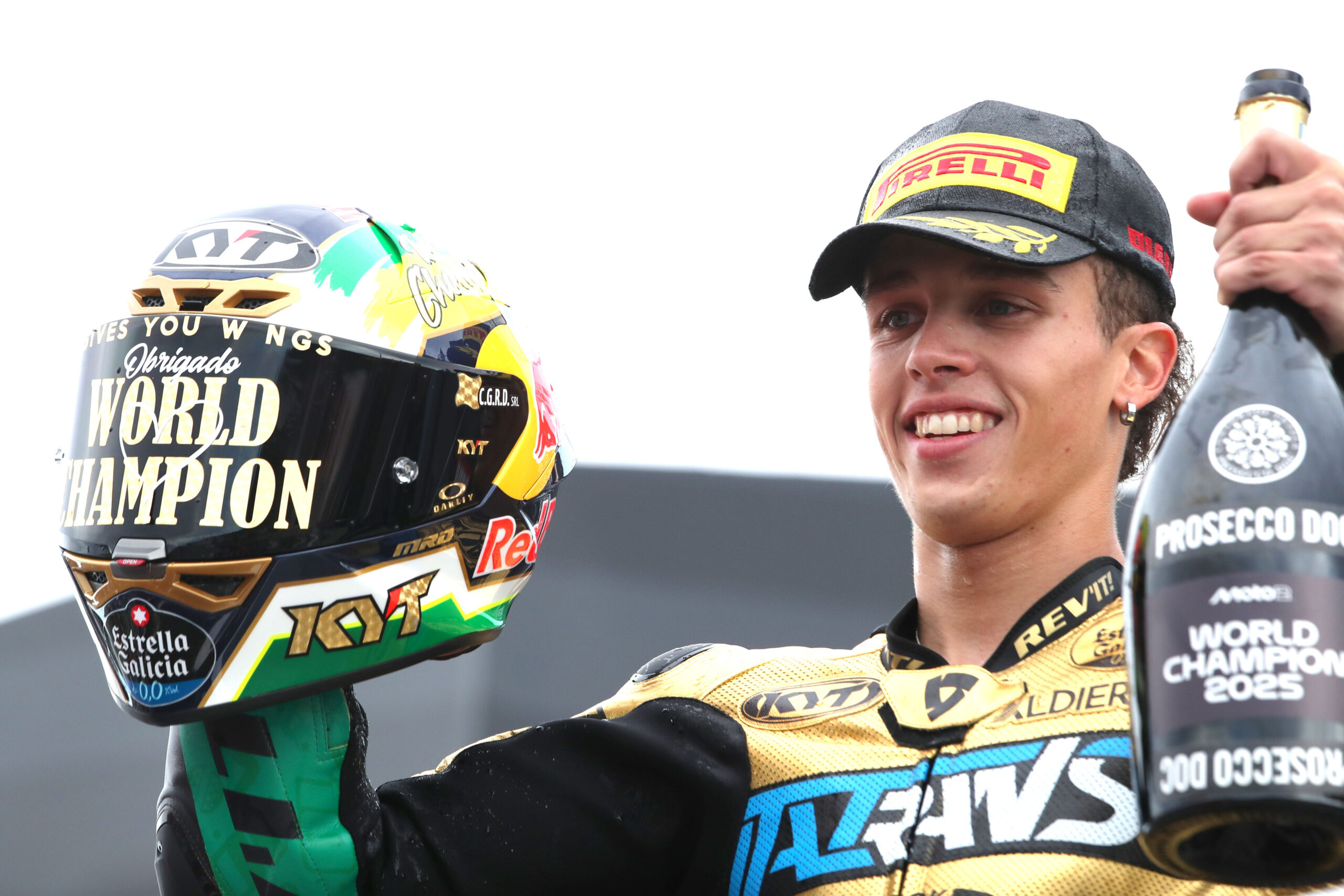 MotoGP: Diogo Moreira, do motocross ao primeiro campeão do mundo brasileiro thumbnail