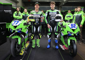 Equipas Kawasaki reunem em Jerez