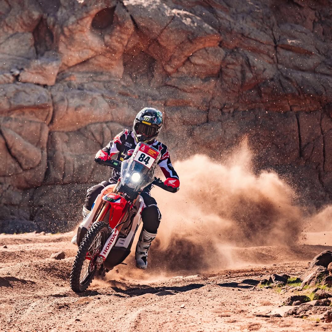 Dakar 2026: Martim Ventura em dificuldades termina etapa 4 na 68ª posição thumbnail