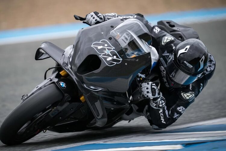 WSBK: Miguel Oliveira com ‘sensações bastantes boas’ à chuva