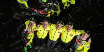 MotoGP: Valentino Rossi apresenta as novas cores da VR46 para 2026