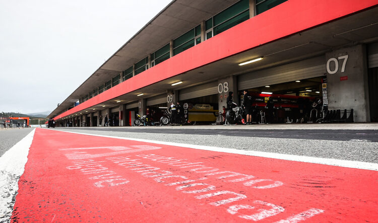 WSBK – Testes em Portimão afetados pela tempestade