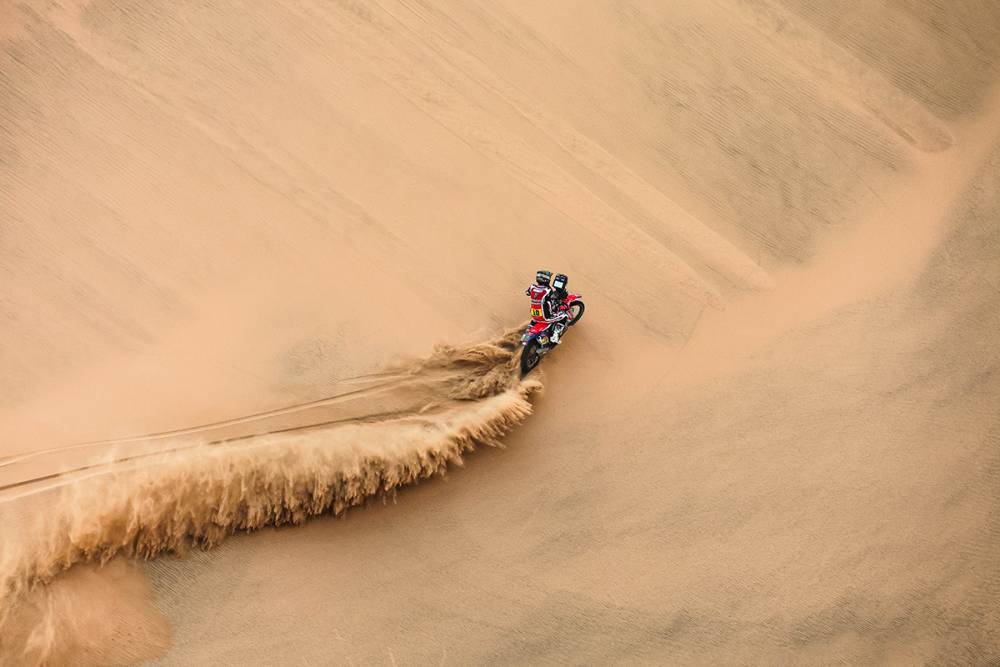 Dakar, 2026 – Skyler Howes em Honda vence a primeira thumbnail