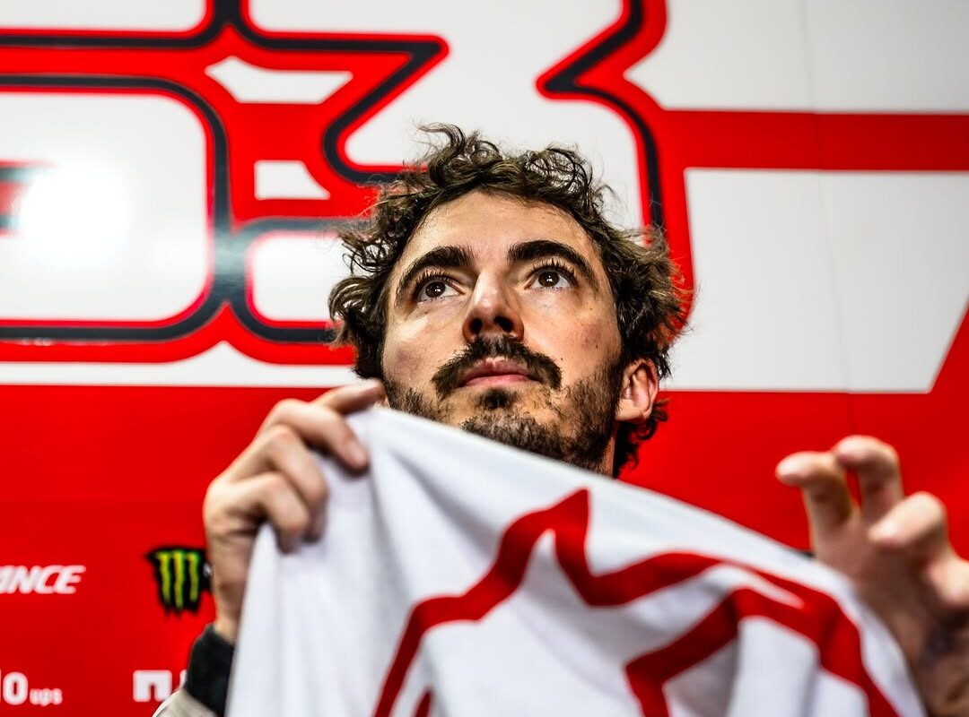 MotoGP: Francesco Bagnaia acredita que Ducati GP26 é ‘diferente’ de todas as que já pilotou thumbnail