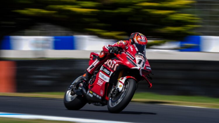 WSBK: Bulega continua a dominar nos testes na FP3 em Phillip Island
