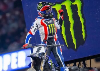 AMA Supercross: Sr.Consistência! Cooper Webb vence em Houston