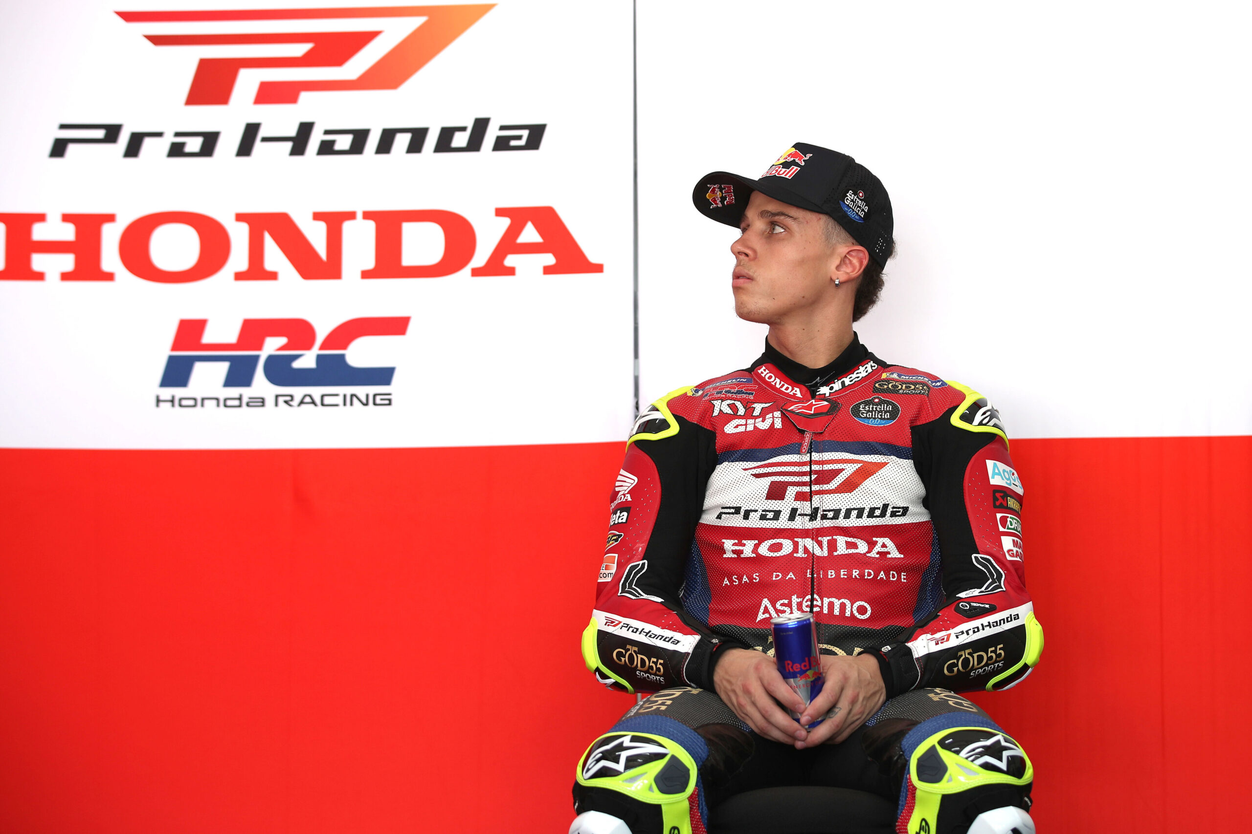 MotoGP: Diogo Moreira ‘tenho de seguir o meu próprio caminho’ thumbnail