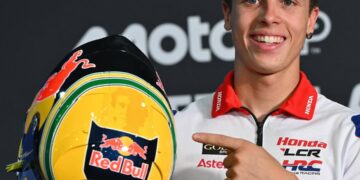 MotoGP: Diogo Moreira com decoração especial no capacete em homenagem a Ayrton Senna
