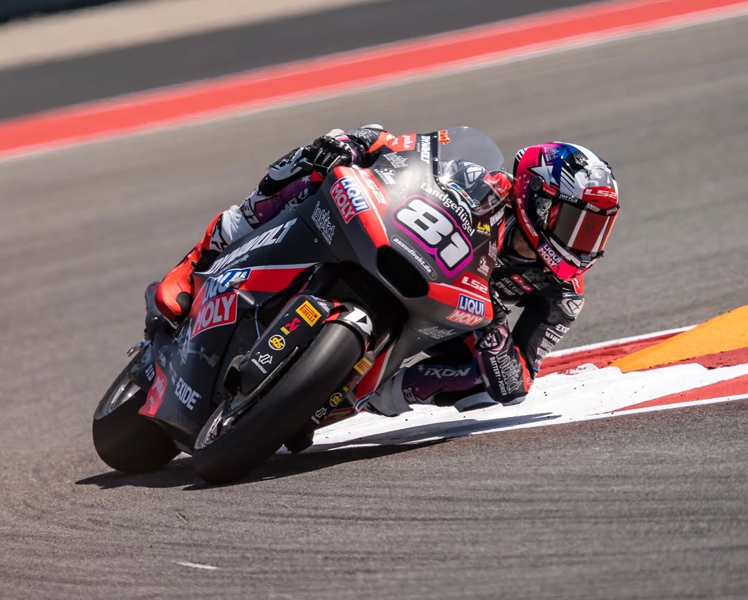 MotoGP: Moto2, Senna Agius vence numa corrida de 10 voltas depois de bandeira vermelha no GP das Américas thumbnail