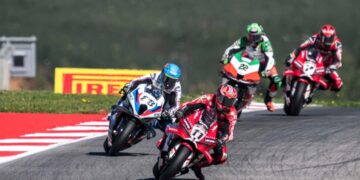WSBK: Super Bulega! Italiano faz ‘hat-trick’ com fim de semana perfeito em Portimão