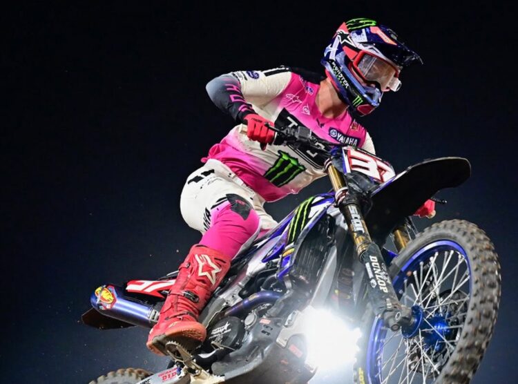 AMA Supercross: 250SMX, Deegan penalizado uma posição e vitória cai sobre Cole Davies