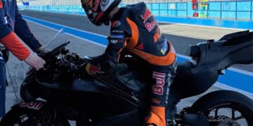 MotoGP: KTM com novo visual na sua moto de 850cc