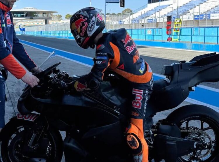 MotoGP: KTM com novo visual na sua moto de 850cc