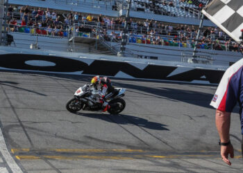 Daytona 200 – 4 de enfiada para Josh Herrin