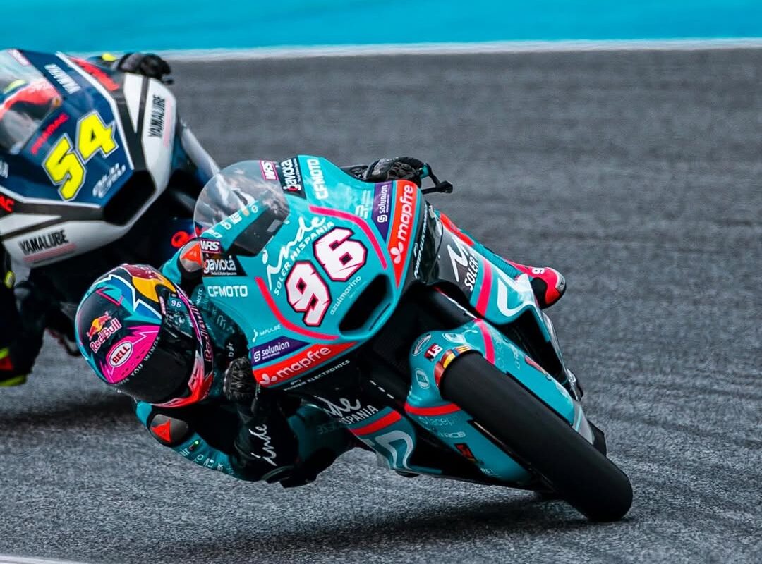 MotoGP: Moto2, Daniel Holgado vence em Buriram numa corrida de loucos thumbnail