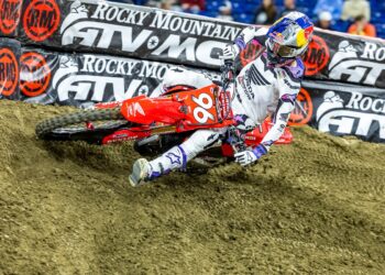AMA Supercross: 450SMX, Hunter Lawrence vence pela terceira vez e reforça a liderança