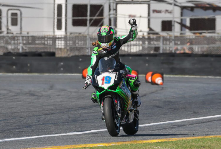 Daytona 200 – 4 de enfiada para Josh Herrin