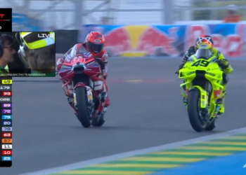 MotoGP: O momento! Marc Márquez ultrapassa Di Giannantonio rumo à vitória