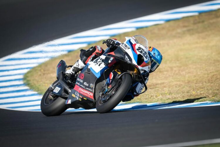 WSBK: Miguel Oliveira termina primeiro dia de testes na 4ª posição em Portimão