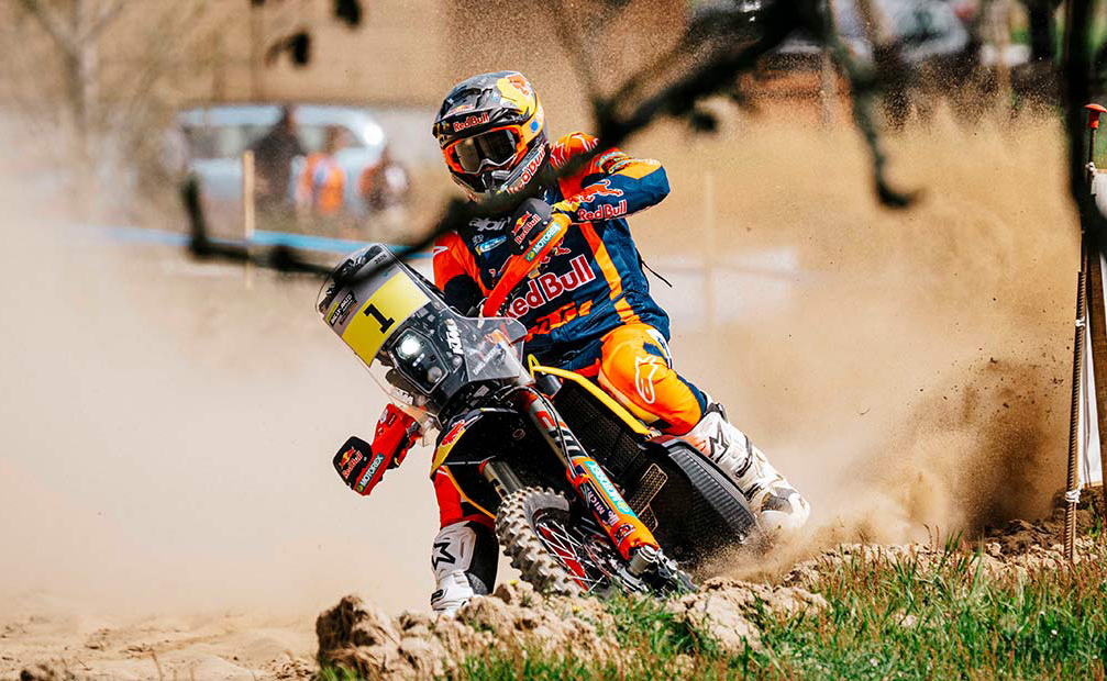 Rally Raid Portugal – Sanders vence Prólogo thumbnail